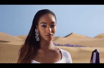 Jourdan Dunn in the heart of the desert, for the new Alien ad by Thierry Mugler