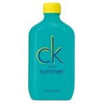 Calvin Klein takes us on vacation with the new Ck One Summer 2020
