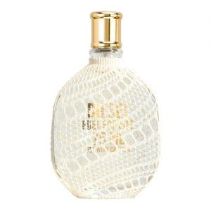 Fuel for life for Her: Seduction in diesel fishnet stockings