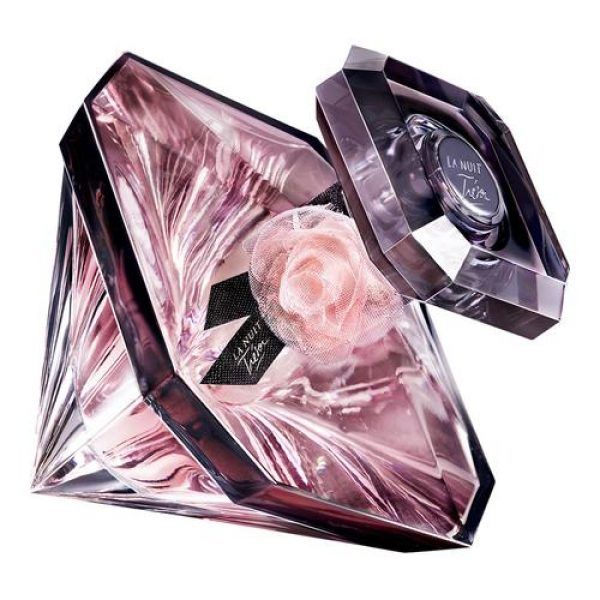 Lancôme's mysterious femininity