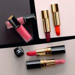 CHANEL fall winter 2017 makeup look