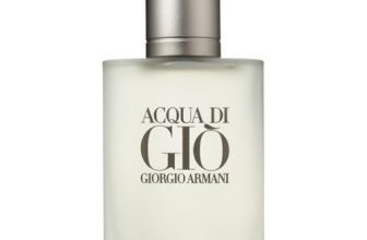 The oceanic accents of Acqua Di Gio by Giorgio Armani