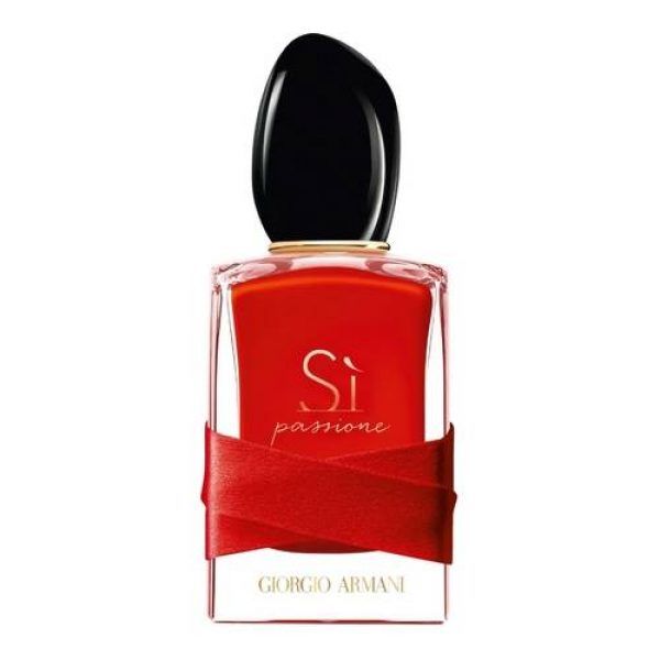 Si Passione Red Maestro, the perfume of a seductive and luminous woman